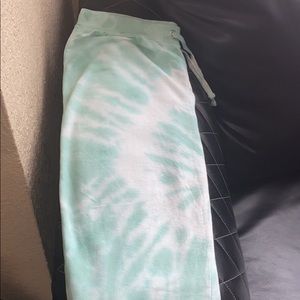 Women’s medium joggers